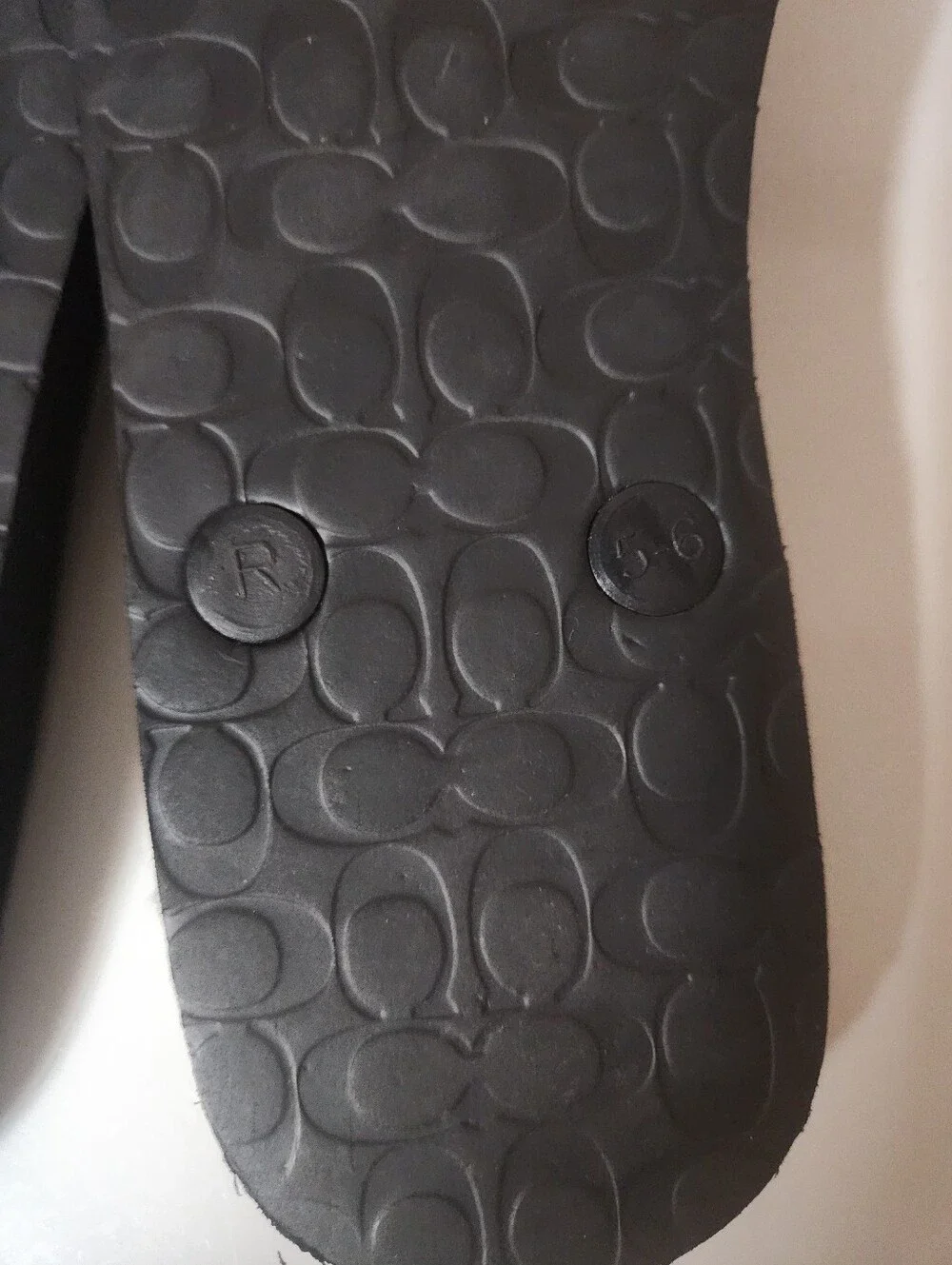 Coach Abbigail Black Turnlock Flip Flop Sandals